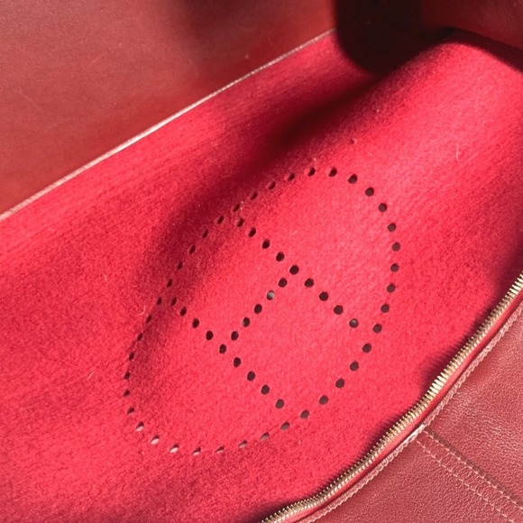 HERMES Red Leather Boston Bag - Picture 14 of 15